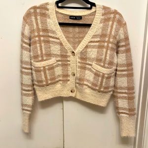 Plaid Pattern Fluffy knit cardigan